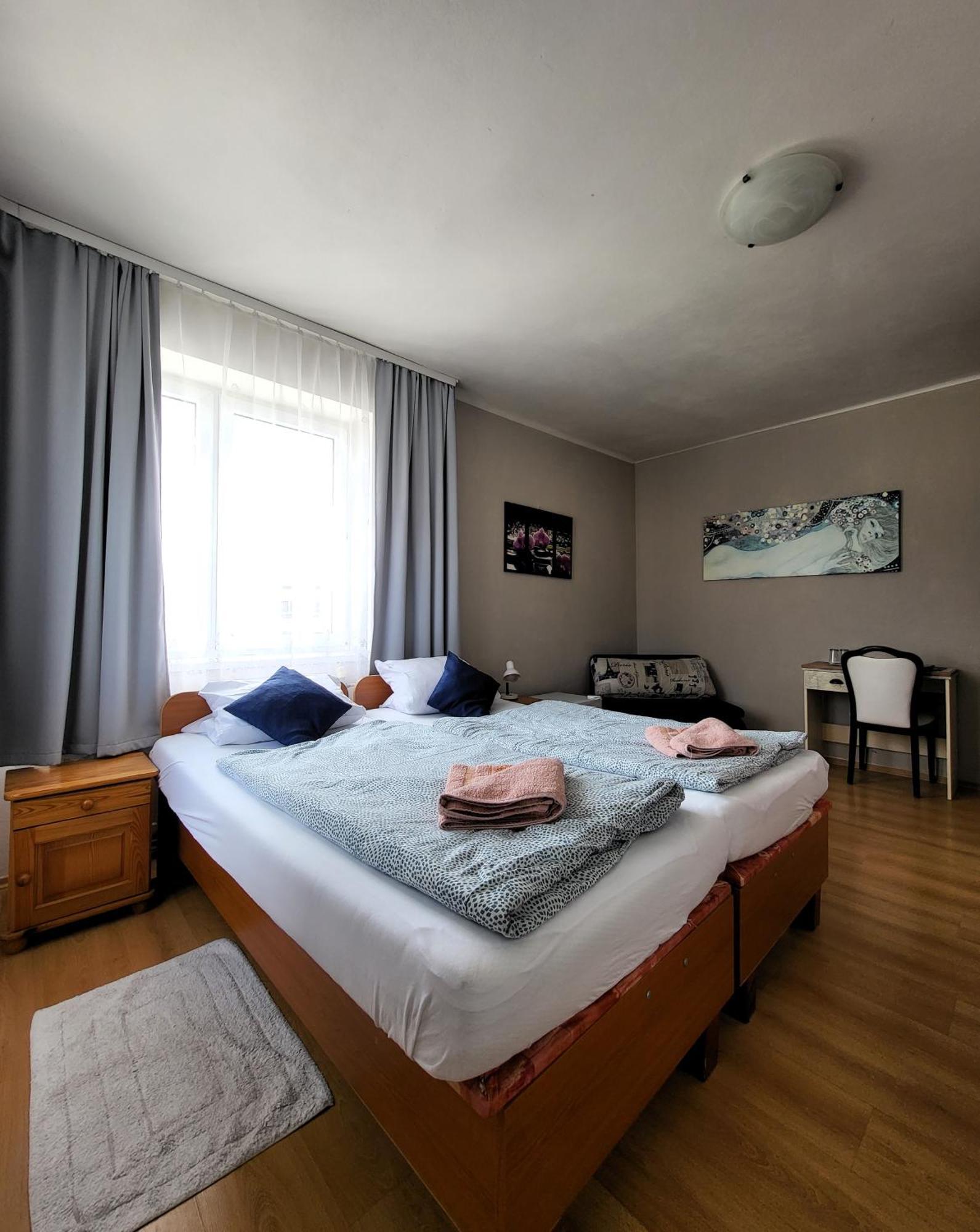 Alcorso Pension บันสกาบิสตรีตซา ภายนอก รูปภาพ